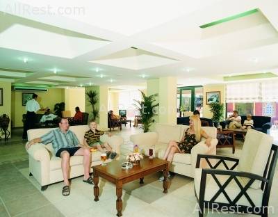 Sandy Beach Hotel 11
